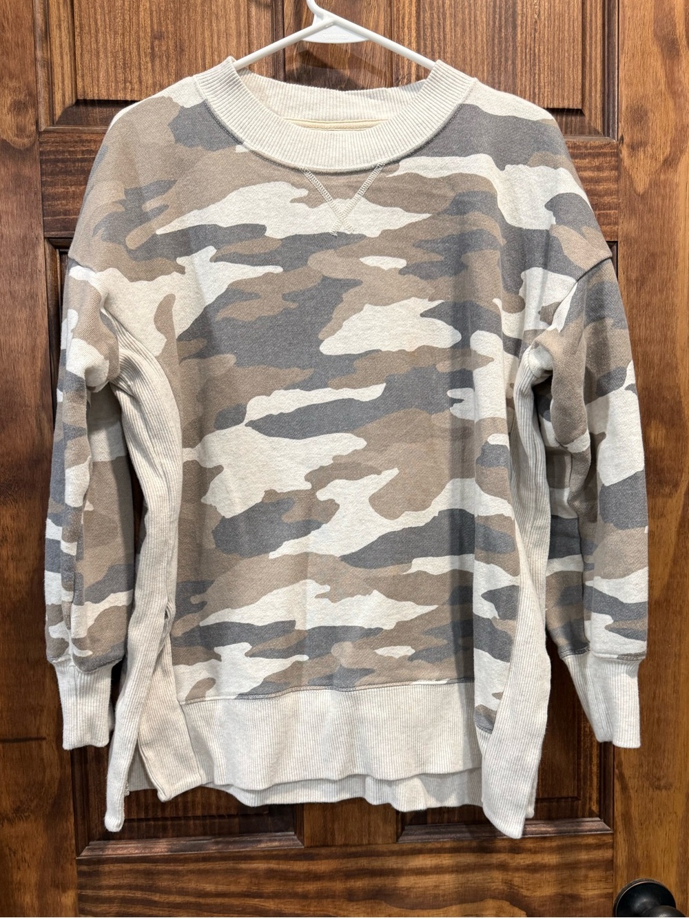 Neutral Camo Crewneck Sweater - Beige Gray